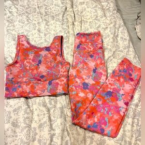 Anthropolgie workout set XS NWOT